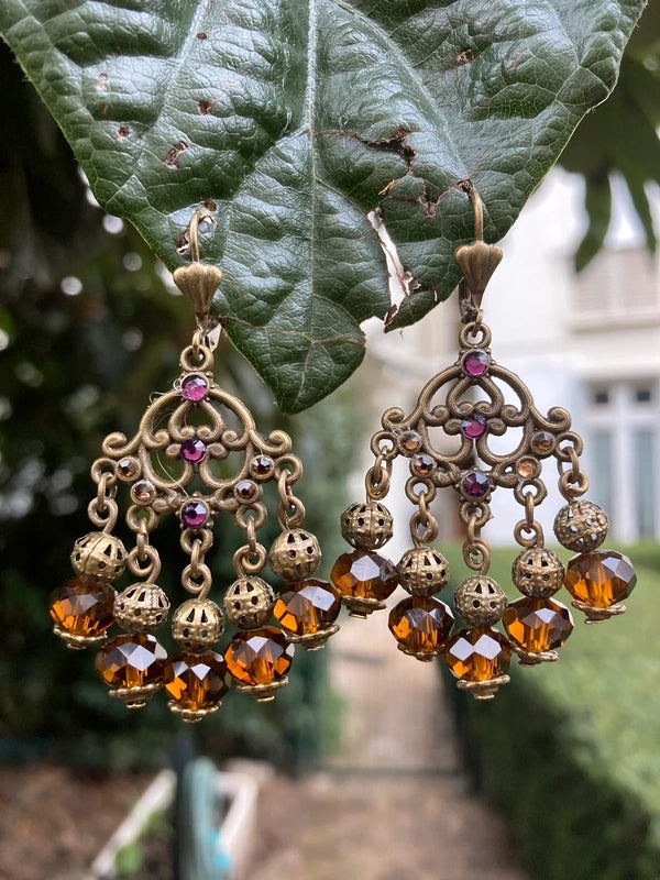 Boucles d’oreilles bronze antique violine et chocolat long 6 cm neuves
