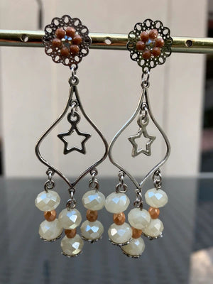 Boucles d oreilles lustre long  7 cm très bon état