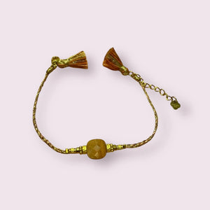 Bracelet  Habaha en acier, inoxydable et pierre naturelle: quartz  . excellent état