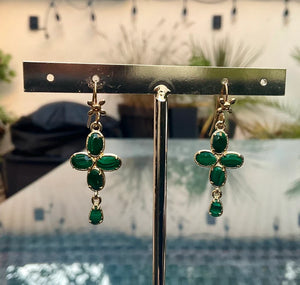 Boucles d’oreilles en acier, inoxydable et pierres naturelles, longueur 4,1 cm. Excellent état.