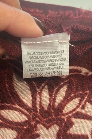 Maxi étole bandana 135x140 kaki neuves avec etiquette