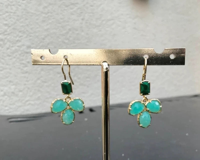 Boucles d'oreilles en acier inoxydable et pierres naturelles long: 3,3 cm excellent état
