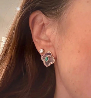 Boucles d'oreilles en acier inoxydable et pierres, naturelles, excellent état. Long 2 cm