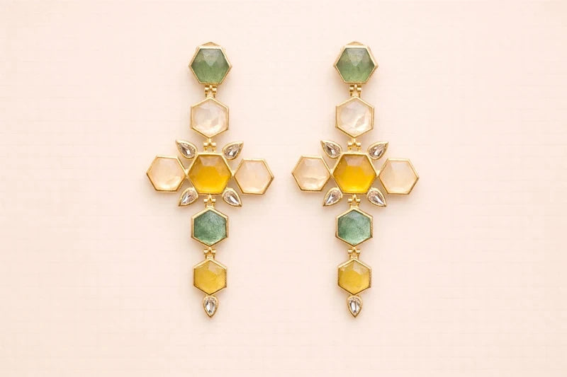 Boucles d’oreilles en acide inoxydable et pierres naturelles longueur 7 cm excellent état