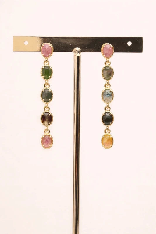 Boucles d’oreilles en acier inoxydable et pierres naturelles, longueur 4,5 cm. Excellent état